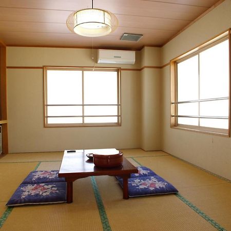 Hotel Elm Ishiuchi Minamiuonuma Bagian luar foto