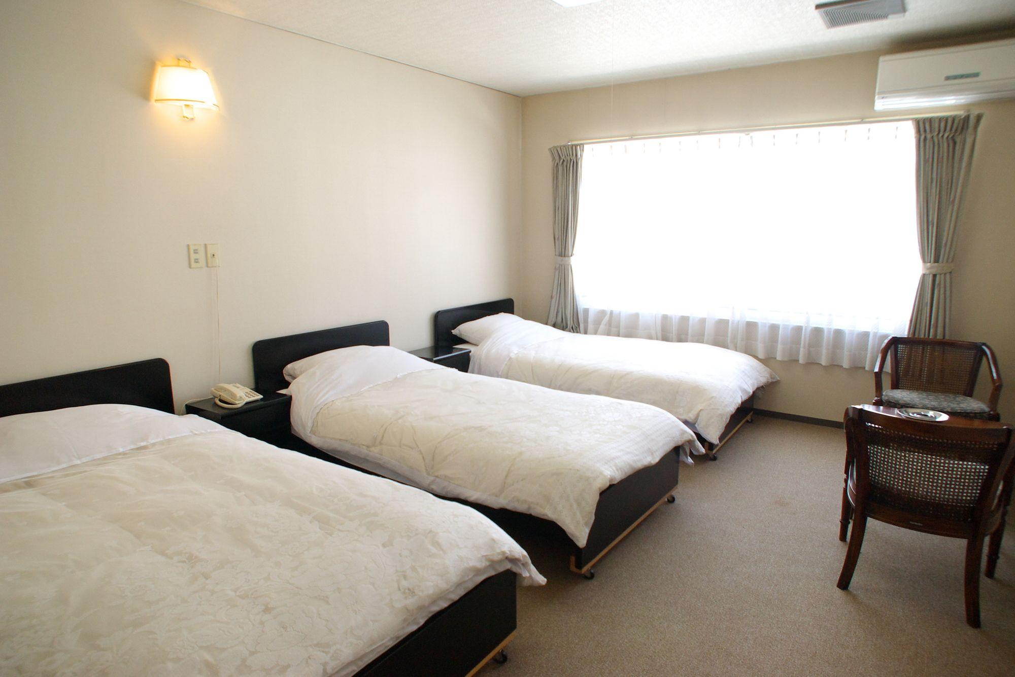 Hotel Elm Ishiuchi Minamiuonuma Bagian luar foto